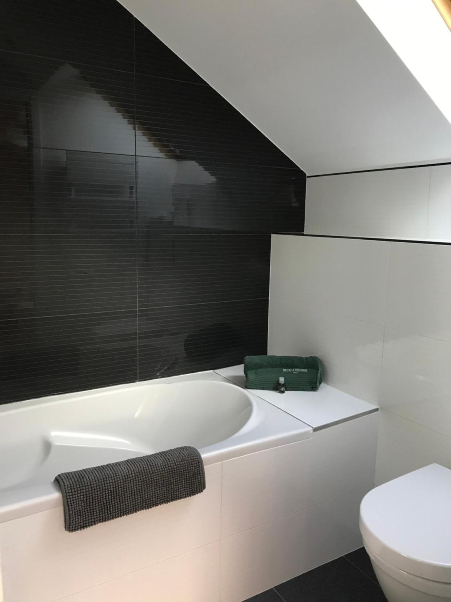 Les Arbres Rouges Bed & Breakfast Suce-sur-Erdre ภายนอก รูปภาพ