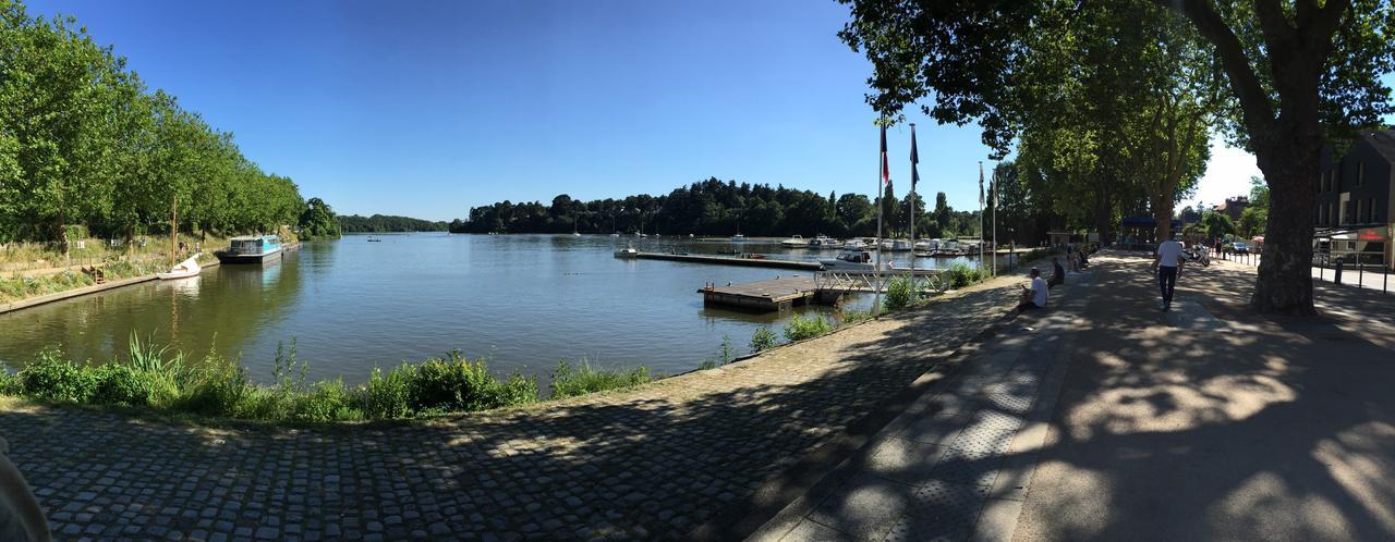 Les Arbres Rouges Bed & Breakfast Suce-sur-Erdre ภายนอก รูปภาพ